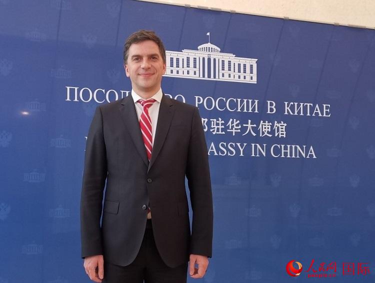 西伯利亞煤炭能源股份公司總經理巴索夫在北京接受媒體采訪。人民網記者 楊倩攝